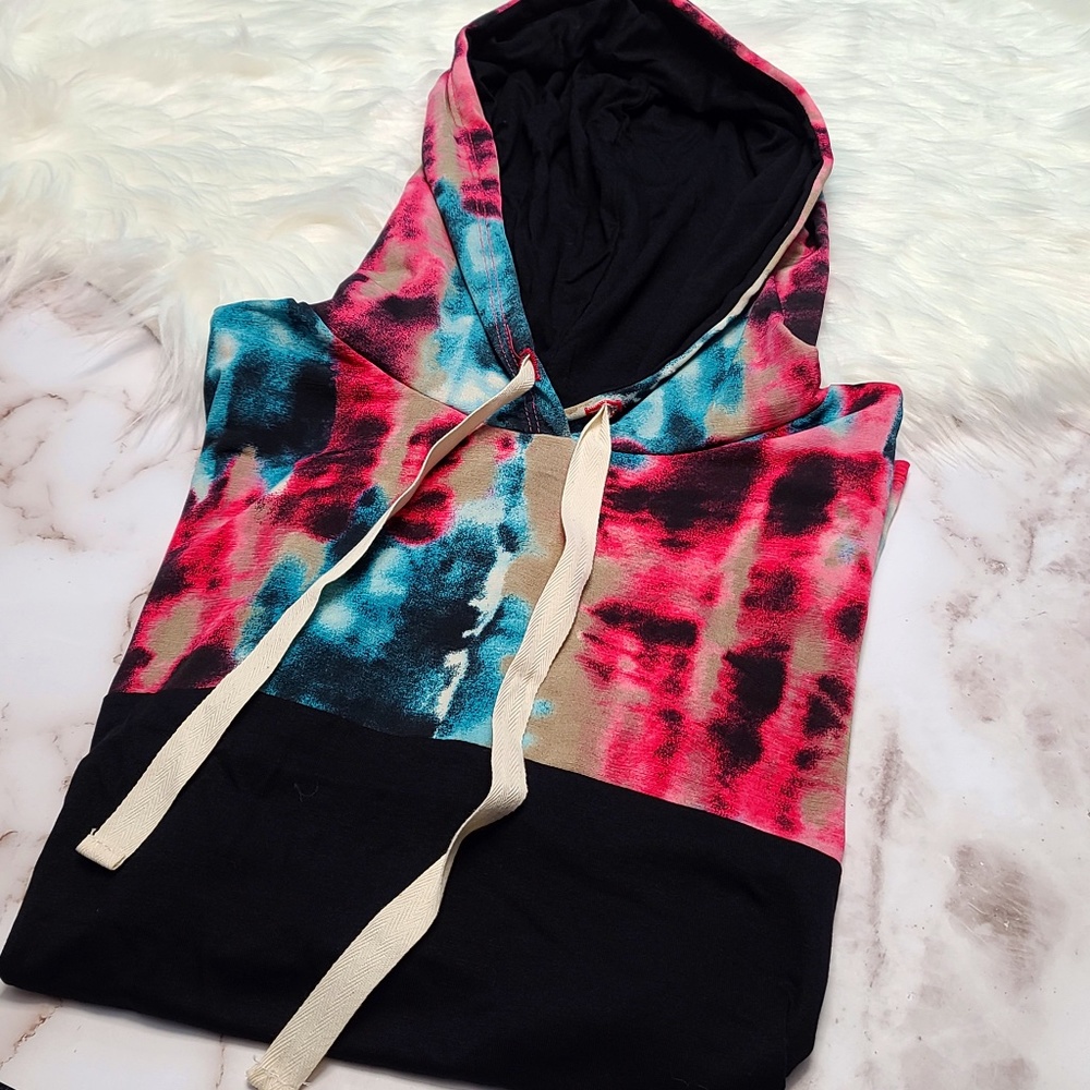 NEW Sew In Love Tie Dye Block Hoodie Size S
